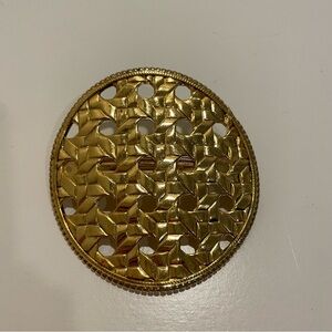 Sold ✅Vintage round low ponytail barrette Made in France